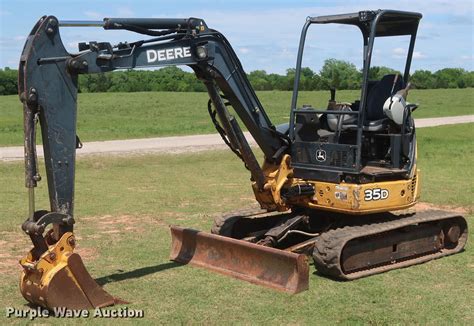 USED JOHN DEERE 35D MINI EXCAVATOR